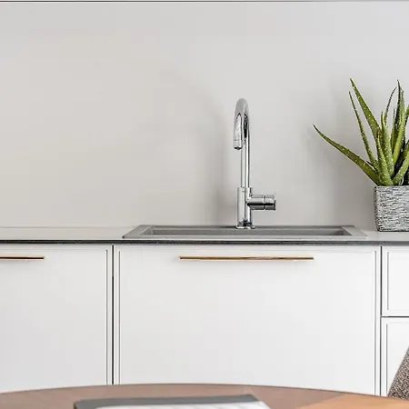 Luxurious In Old Town By Reside Baltic