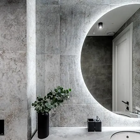 Luxurious In Old Town By Reside Baltic Apartment