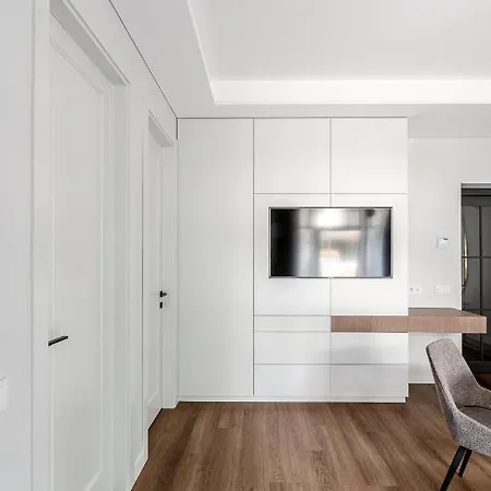 Apartment Luxurious In Old Town By Reside Baltic