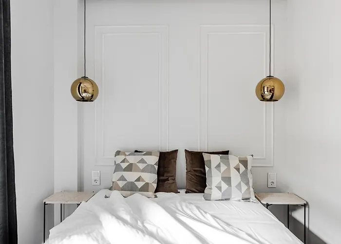 Luxurious In Old Town By Reside Baltic Daire Vilnius