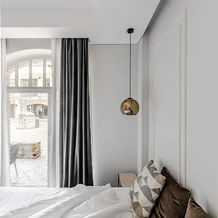 Luxurious In Old Town By Reside Baltic *
