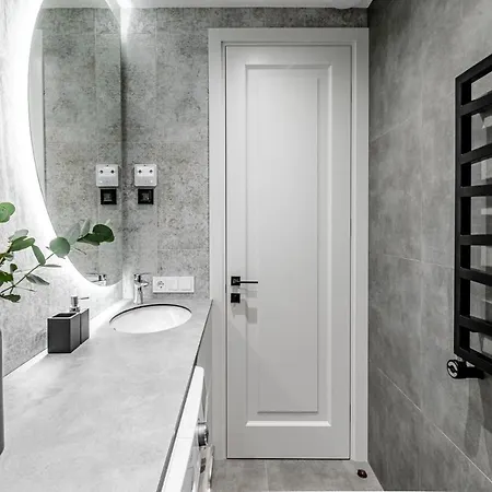 Апартаменты Luxurious In Old Town By Reside Baltic