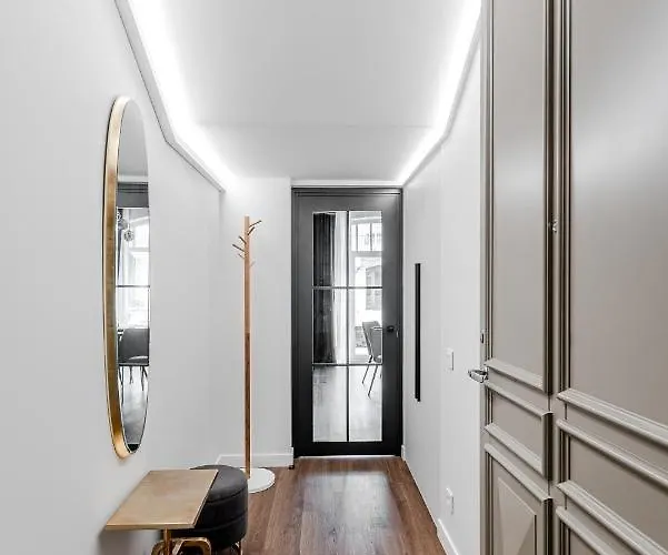 Luxurious In Old Town By Reside Baltic * ヴィリニュス